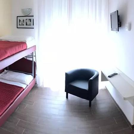 Perla 3*